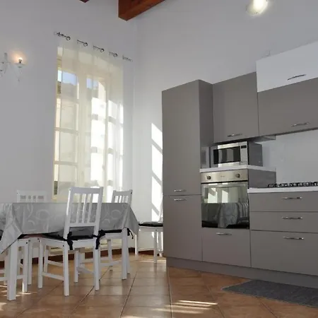 דירה Casa Pical קליארי