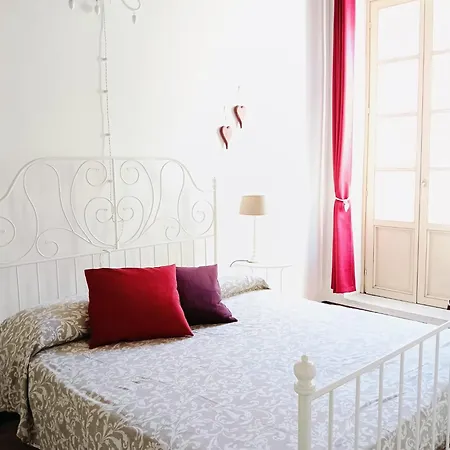 Casa Pical * 卡利亚里